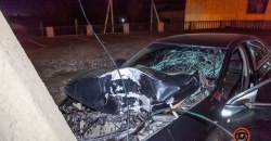 ДТП с пострадавшими: на Набережной Победы Honda врезалась в столб около элитного автосалона (ФОТО, ВИДЕО) - рис. 5