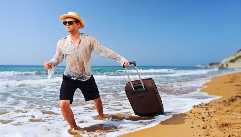 Турист на пляже