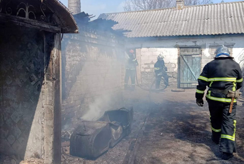 На Днепропетровщине горел частный дом (ФОТО) - рис. 4