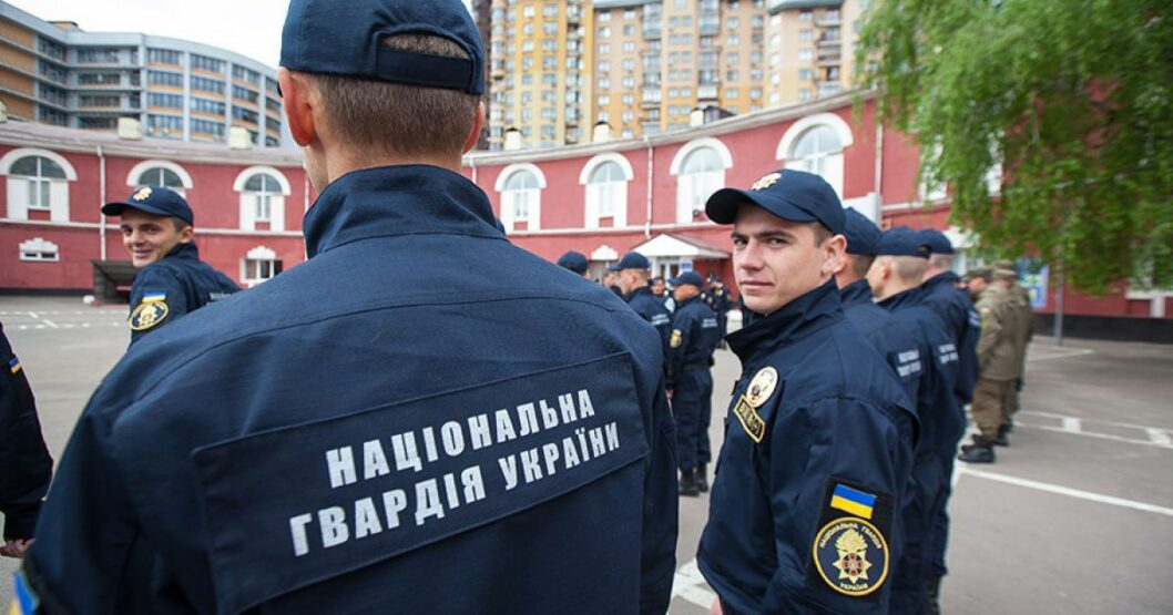 Карантинные агрессоры: в Днепровском суде задержали граждан без защитных масок - рис. 2
