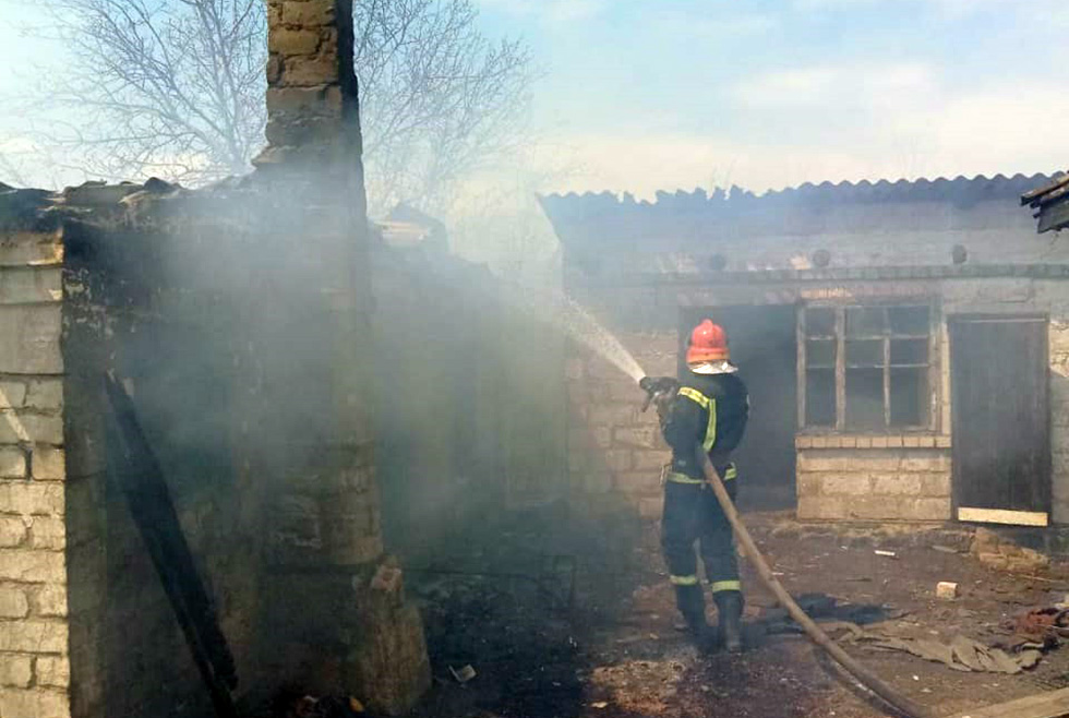 На Днепропетровщине горел частный дом (ФОТО) - рис. 2