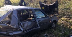 Под Днепром произошло смертельное ДТП: от удара перевернулась машина - рис. 8