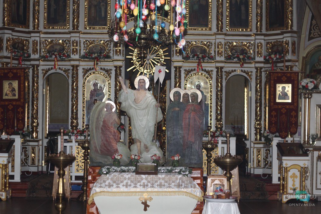 Праздник на колокольне: как в Днепре на Красном Камне отмечают Пасху (ФОТОРЕПОРТАЖ) - рис. 6