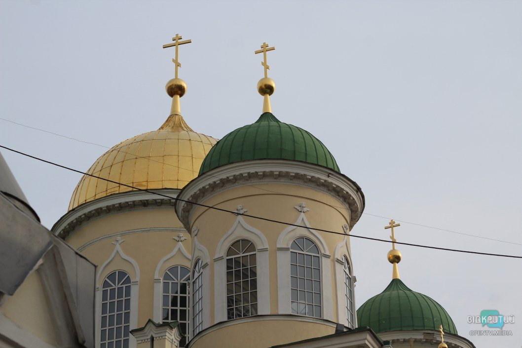 Как в различных храмах Днепра встретили Пасху: итоговый фоторепортаж - рис. 4