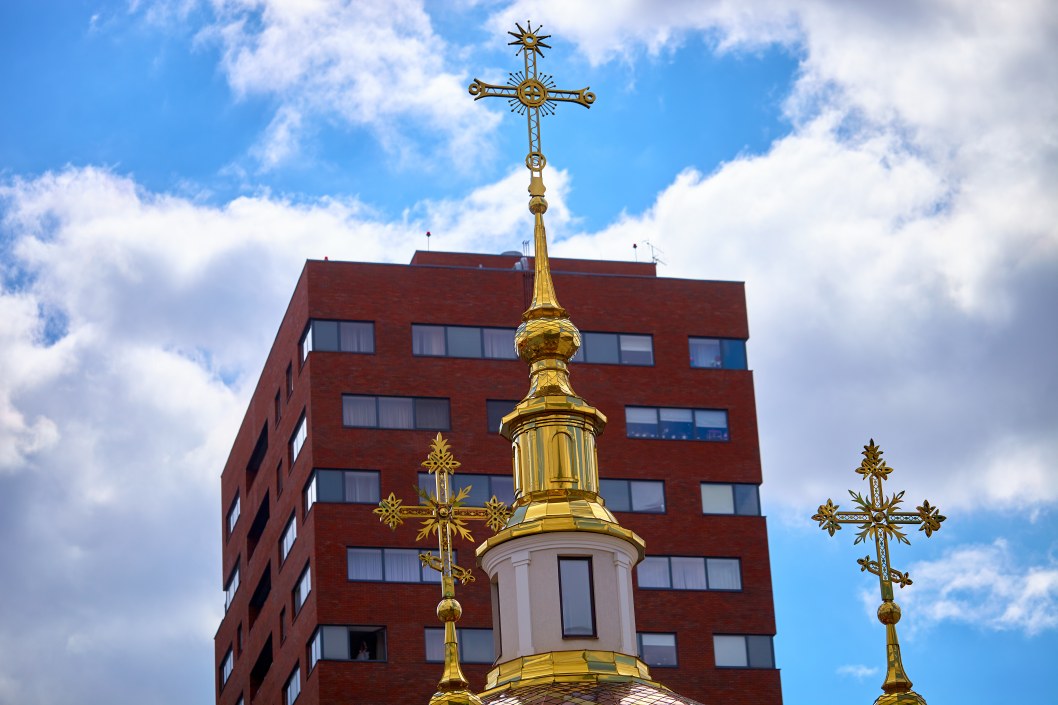 Как в Днепре выглядит Центральный епархиальный храм Богородицы "Неожиданная радость" ПЦУ перед Пасхой (ФОТО) - рис. 7