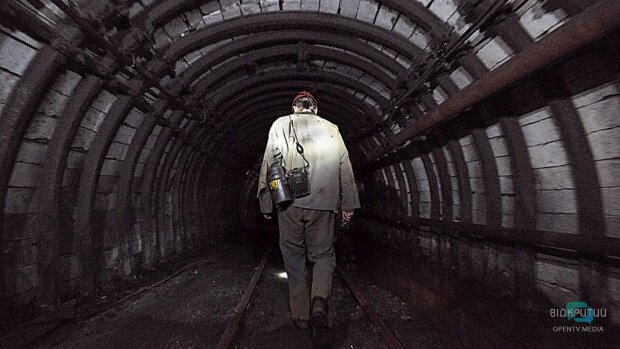 Срочно: на Днепропетровщине остановились 10 шахт Павлоградугля - рис. 3