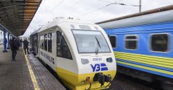 "Укрзалізниця" будет бесплатно подвозить медиков на работу служебными поездами - рис. 10