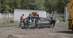 В Днепре во время карантина в школах меняют трубы (ФОТО) - рис. 8