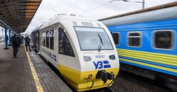 Первые ласточки: Укрзалізниця открыла продажу билетов на поезда по Украине - рис. 12