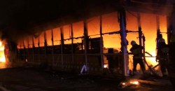 Горело 450 квадратов: ночью в АНД районе Днепра случился пожар в магазине (ФОТО) - рис. 4