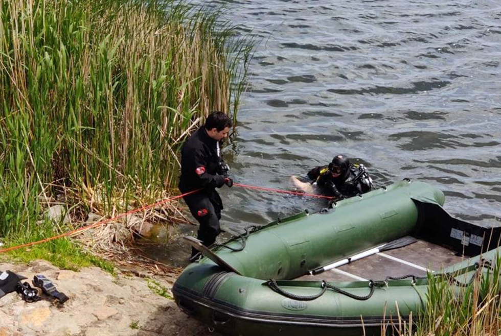 Под Днепром нашли тело 11-летнего мальчика, который утонул, прыгая с моста (ФОТО)