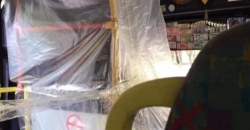 Максимальная защита: в Днепре маршрутчик изолировался от пассажиров - рис. 16