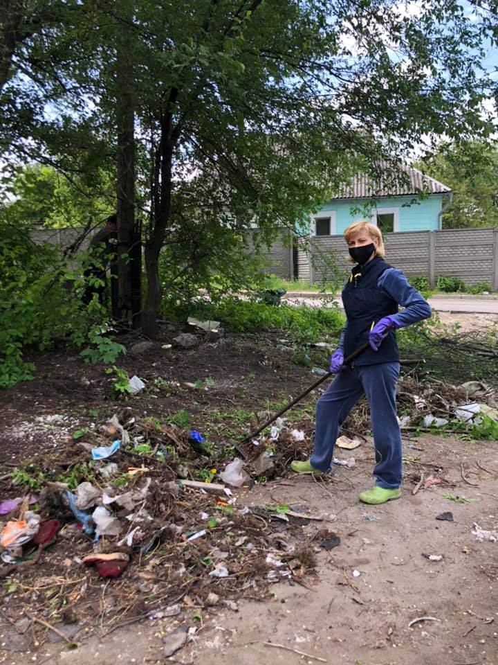 В Днепре волонтеры расчистили мусорные джунгли (ФОТО, ВИДЕО) - рис. 6