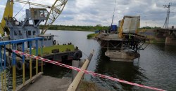 А вот и прицеп: спасатели продвигаются в работах на Алексеевском мосту (ФОТО, ВИДЕО) - рис. 10