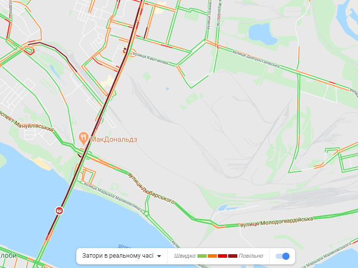 Пробка в 5 км: ДТП из 4 машин на Новом мосту в Днепре парализовало движение (ФОТО, ВИДЕО) - рис. 1