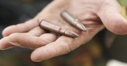 Плохо спрятал: на Днепропетровщине у мужчины обнаружили оружие и боеприпасы (ФОТО) - рис. 7