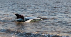 Не удалось скрыть следы: на Днепропетровщине пытались утопить угнанный автомобиль (ФОТО) - рис. 7