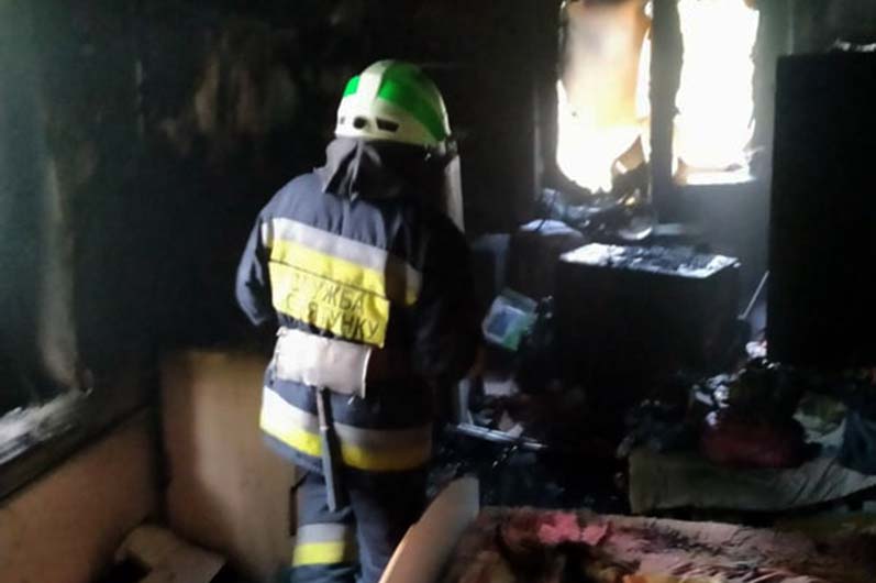 В Днепре на Калиновой горела квартира (ФОТО)