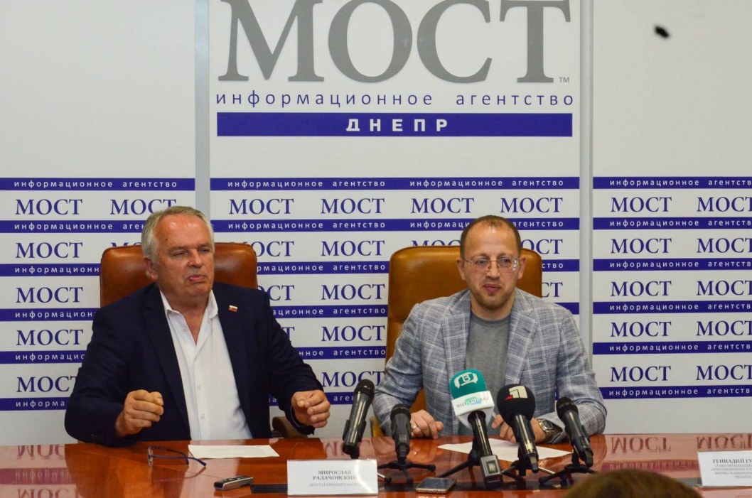 В Словакии героев Второй мировой уважают больше, чем в Украине, – депутат Европарламента - рис. 3
