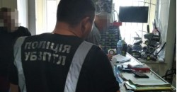 В Павлограде полиция задержала мужчин, которые снимали порно со своим участием - рис. 3