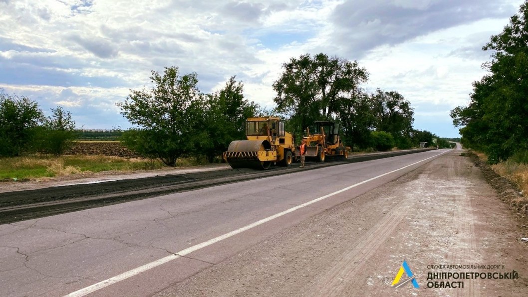 Наконец-то: на Днепропетровщине начали ремонт трассы Н-23 - рис. 2