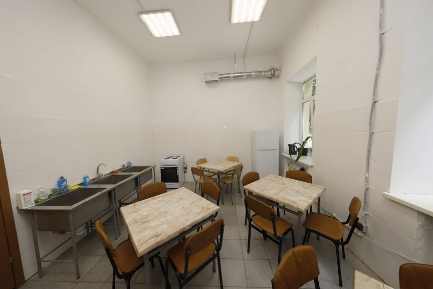 В Днепре работает центр, который помогает бездомным (ФОТО) - рис. 2