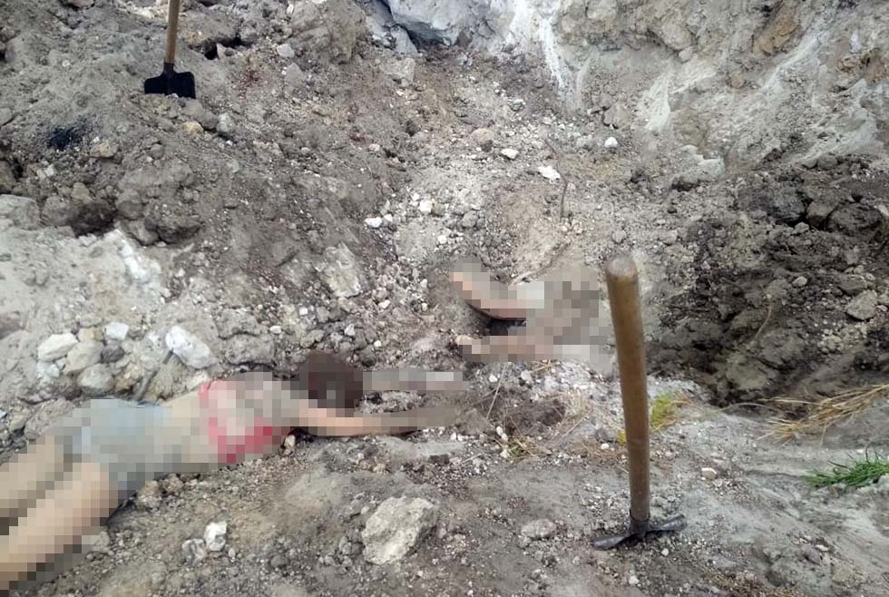 Под Днепром из-за обвала песка погибли двое людей: среди них ребенок