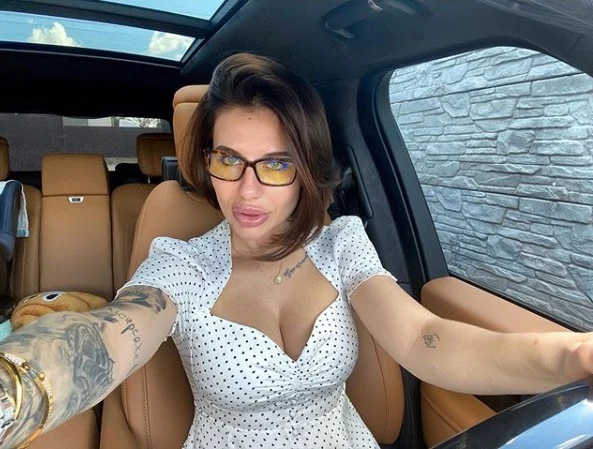 Анна Алхим назвала Путина красавчиком