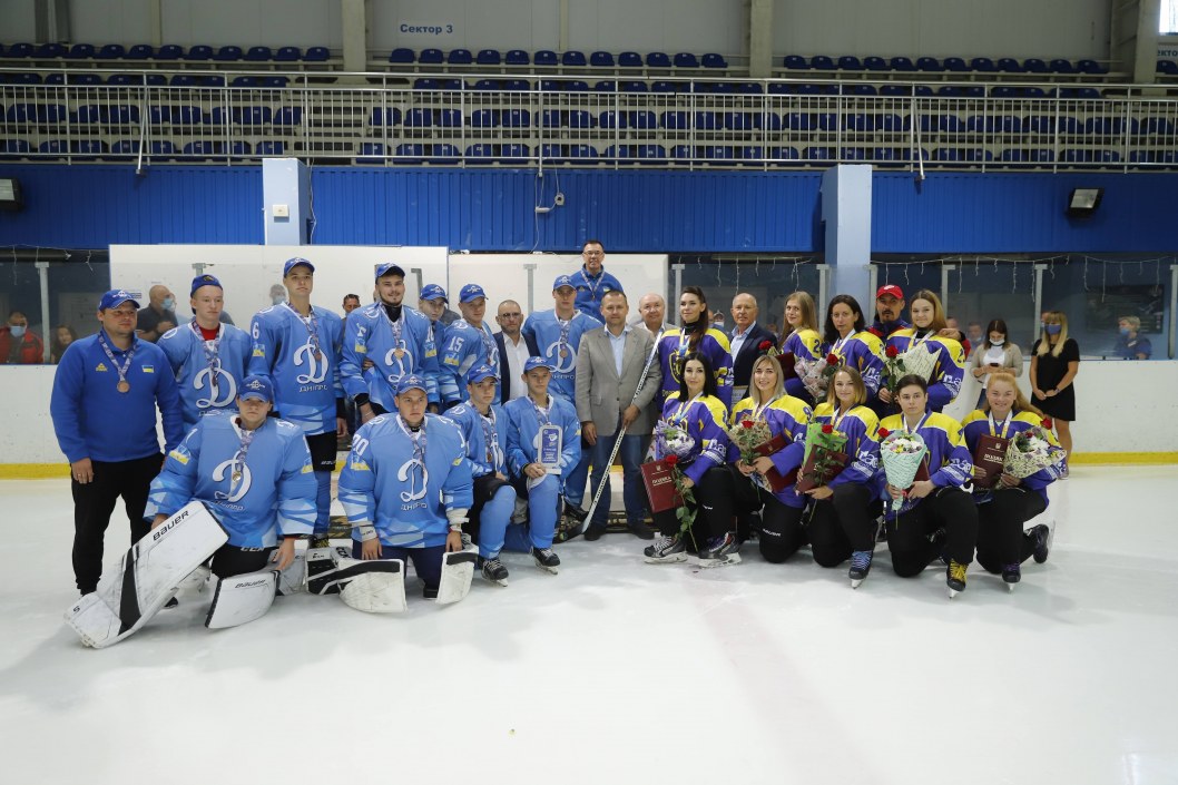 В Днепре наградили женскую команду по хоккею (ФОТО) - рис. 3