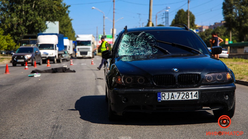 В Днепре водитель BMW насмерть сбил женщину на пешеходном переходе - рис. 2