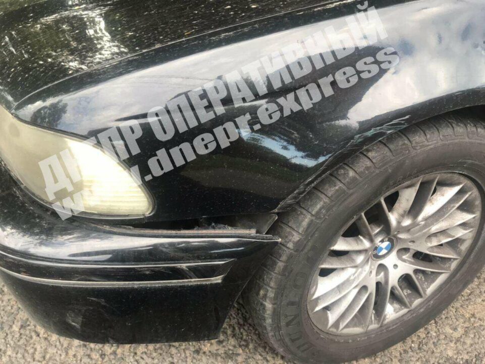 В Днепре Mazda и BMW устроили погоню после ДТП - рис. 2