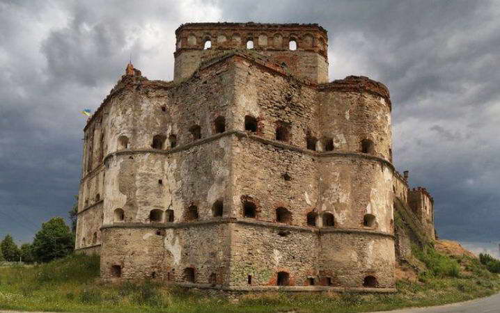 Топ-11 самых красивых замков Украины - рис. 8
