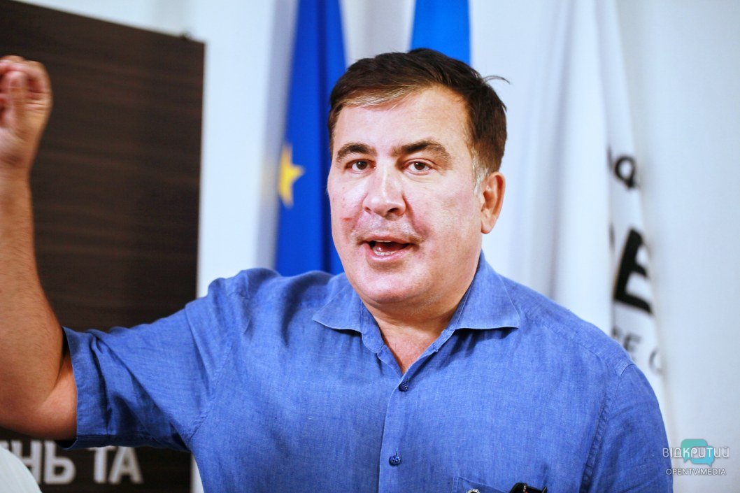 Саакашвили о строительстве днепровского метро: мешает бюрократия - рис. 1