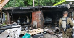 В Каменском вспыхнул пожар в гараже: сгорело две машины - рис. 6