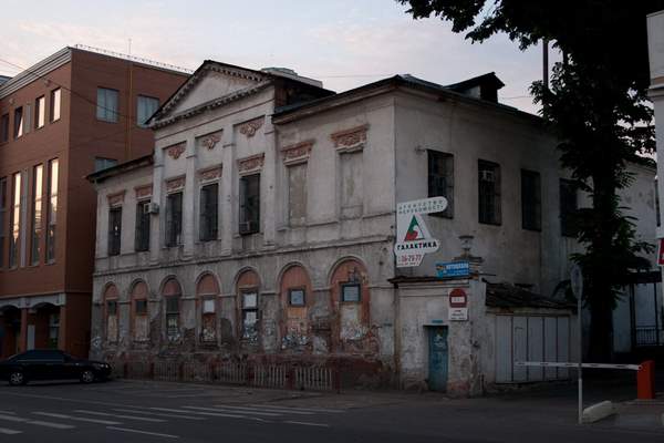 В Днепре частная компания пыталась лишить историческое здание статуса архитектурной памятки - рис. 2