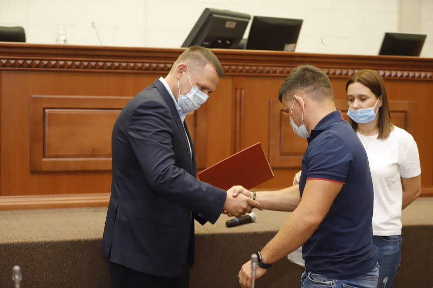 В Днепре поздравили тренеров и ветеранов спорта - рис. 2
