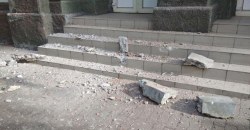В центре Днепра разрушается фасад старинного здания - рис. 9