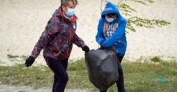 На Днепропетровщине активисты расчистили от мусора реку Самара - рис. 9