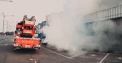 В Днепре «горел» торговый центр «Караван» - рис. 5