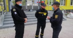На избирательных участках Днепропетровской области работают пожарные посты - рис. 21