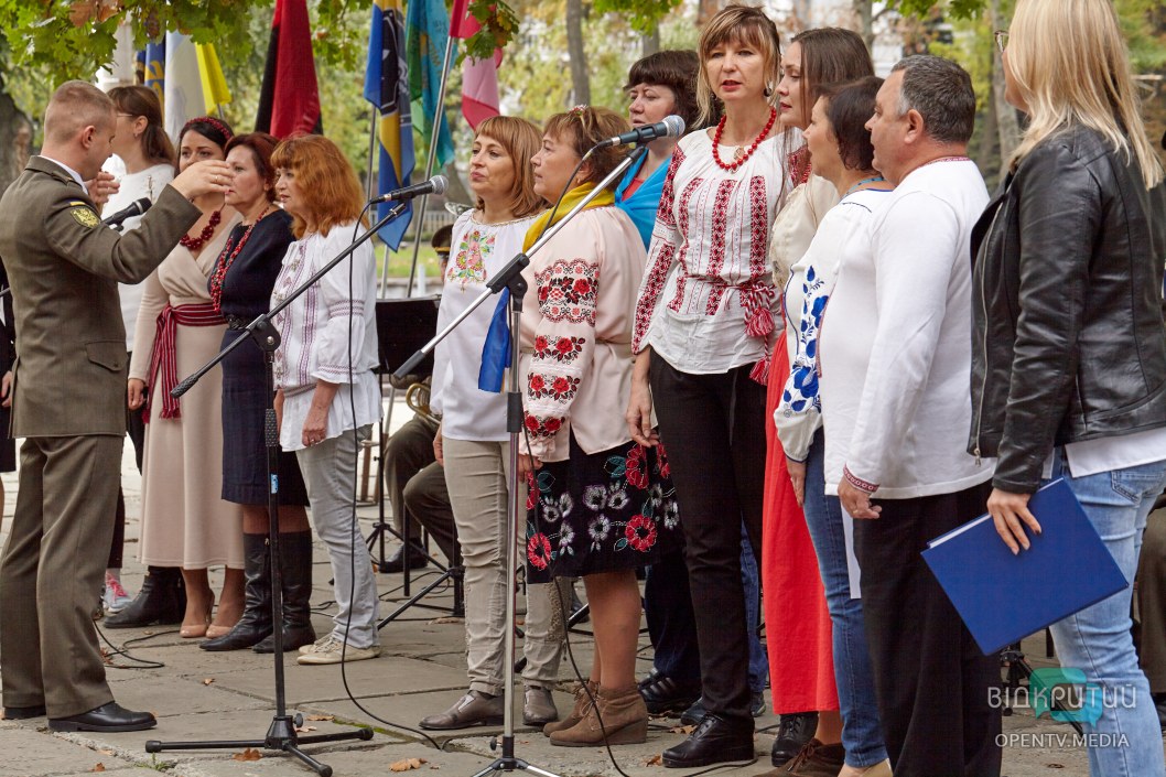 Ко Дню защитника Украины в Днепре представили новый альбом «Пісні народжені в АТО» - рис. 6