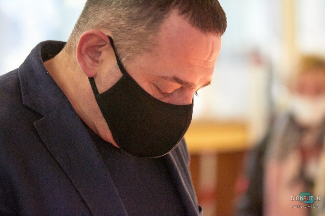 Местные выборы в Днепре: как и за что голосовал нардеп Бужанский (ФОТО) - рис. 4