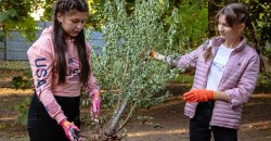 Днепровские юннаты присоединились к городской акции по озеленению - рис. 14