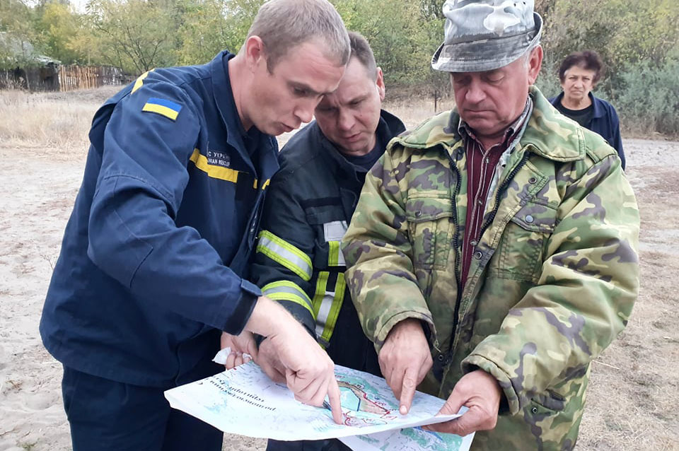 Спасатели Днепропетровщины продолжают тушить пожары в Луганской области - рис. 4