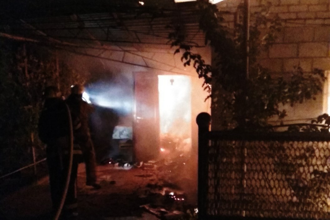 Ночной пожар: в Софиевском районе горела дача - рис. 1