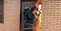 В Кривом Роге пылал магазин: пожар тушили две бригады спасателей - рис. 6
