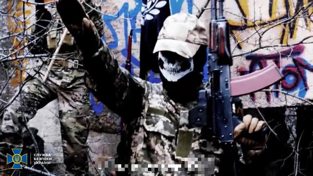 В Украине иностранцы пытались создать филиал неонацистской террористической группировки - рис. 1