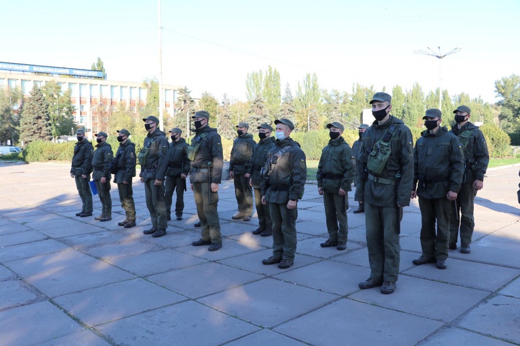 В Кривом Роге военные патрули на улицах: что случилось - рис. 1