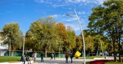 В Днепре завершили реконструкцию центральной аллеи парка имени Писаржевского - рис. 19