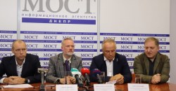 Международные наблюдатели прокомментировали ход местных выборов в Днепре - рис. 8